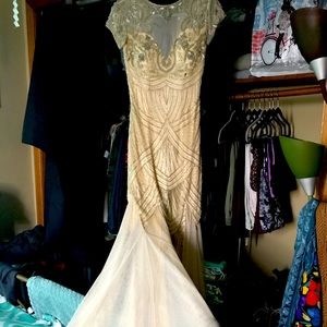 Beautiful Fitting Yet Comfortable Prom/Event Dress